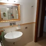 Residenza Teatro Vecchio 아파트 *